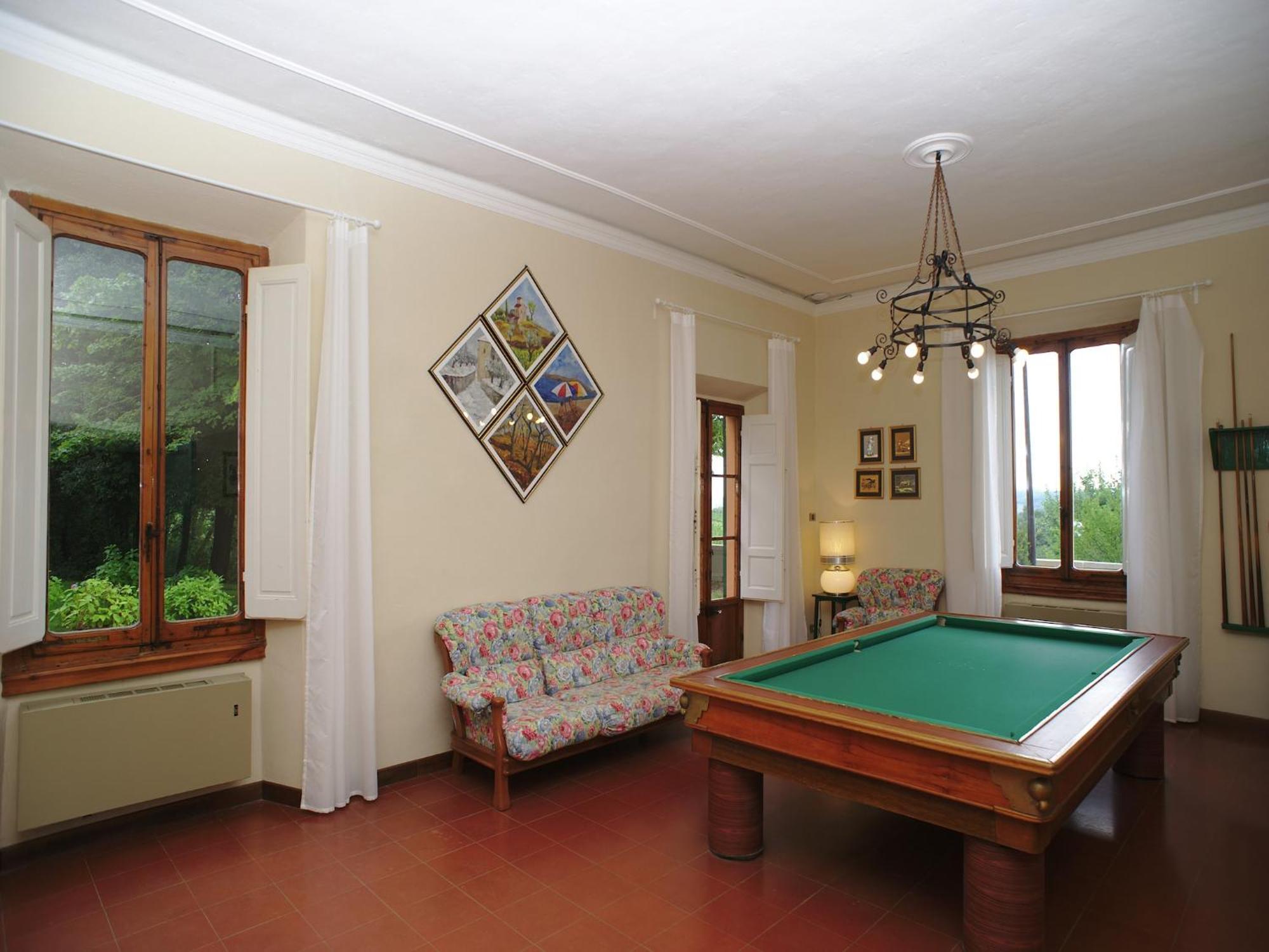 Lovely Holiday Home In Montefiridolfi With Hill View Eksteriør bilde