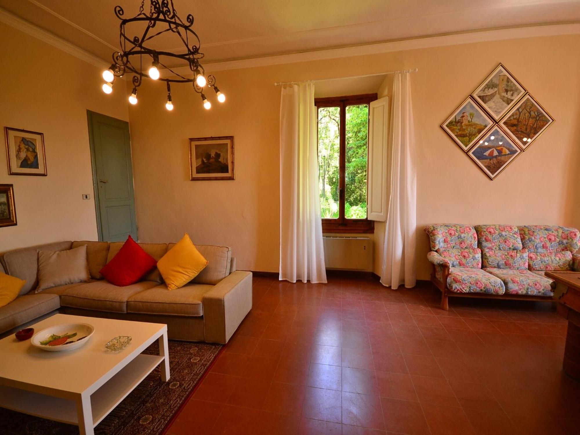 Lovely Holiday Home In Montefiridolfi With Hill View Eksteriør bilde