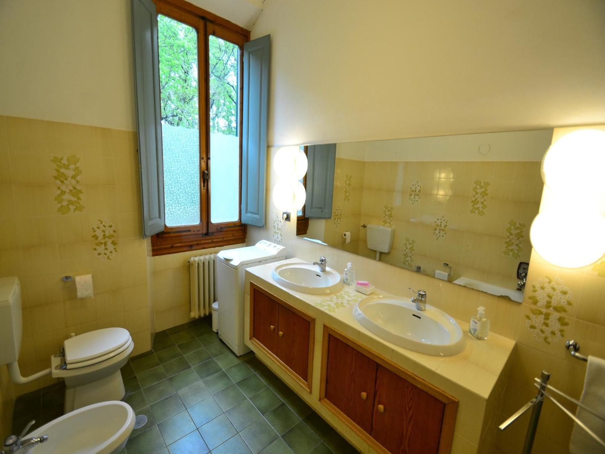 Lovely Holiday Home In Montefiridolfi With Hill View Eksteriør bilde