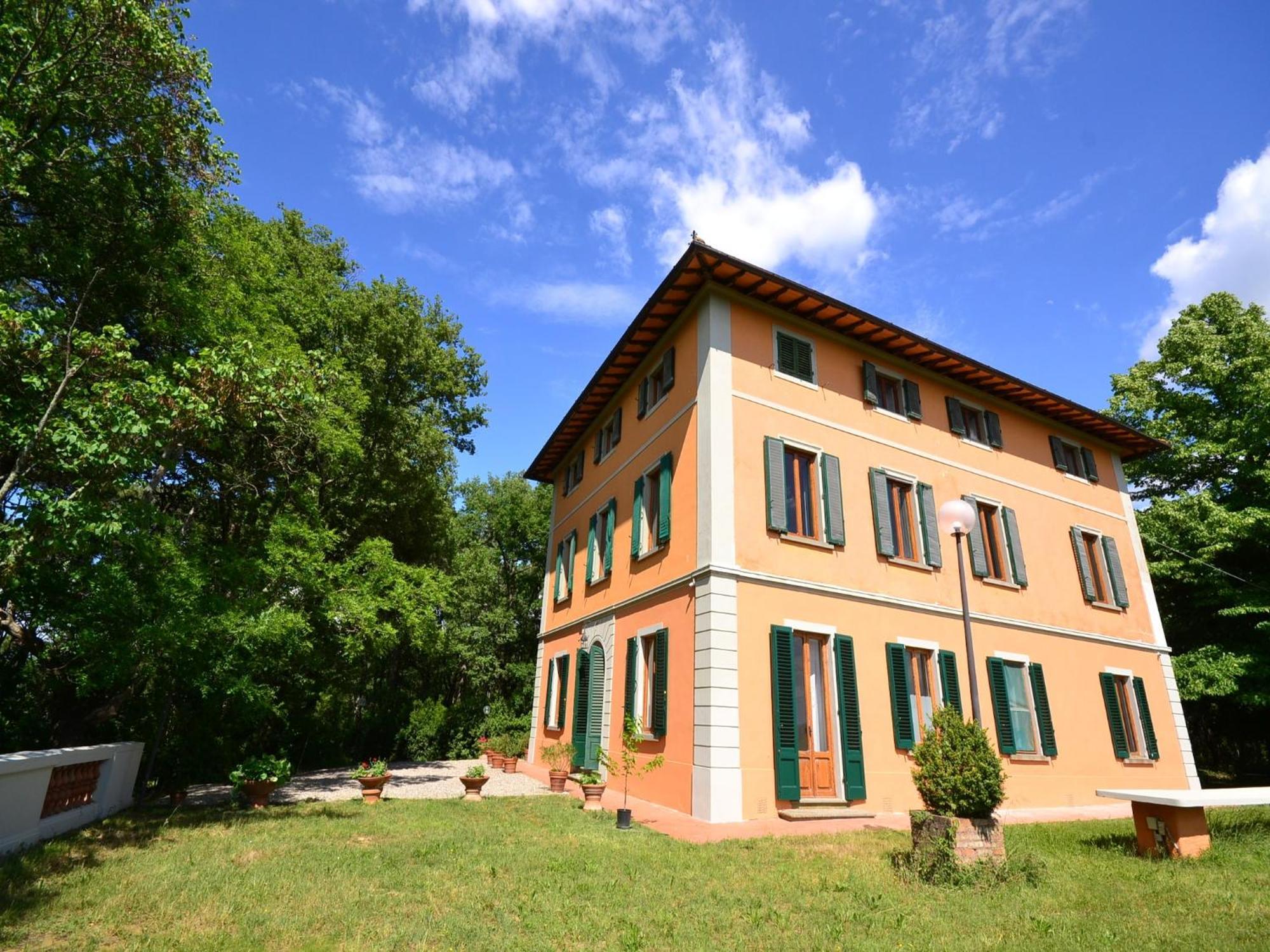 Lovely Holiday Home In Montefiridolfi With Hill View Eksteriør bilde
